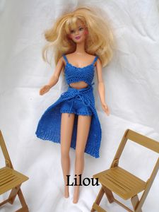 Une jupe pour Barbie modèle tuto gratuit - Fils de Lilou - tricot, crochet,  dentelle, couture, broderie, tuto modele gratuit