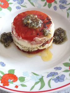 Mille-feuilles-tomates-confites-mozzarelle-pistou-bis.JPG