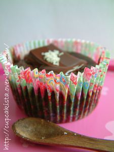 Cupcakes moelleux au chocolat à la fleur de sel-9