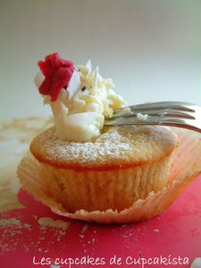 Cupcakes Chocolat Blanc aux Paillettes de Coco