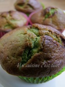 Muffin matcha groseilles 06