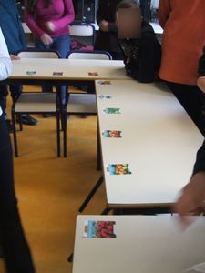 2013_4-avril_Vente-de-fleurs_02_copie.JPG