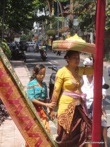 Bali,Galungan,offrandes au temple,Ubud,Indonésie -copie-4