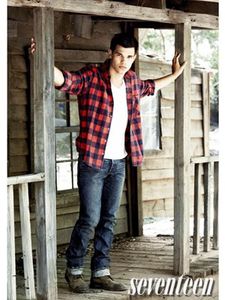 Taylor Lautner - Seventeen Magazine 5