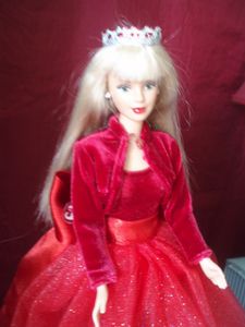 Barbie Velvet red et Clémentine Corolle 008