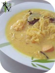 Kapustnica---Soupe-Slovaque-a-la-Choucroute.png