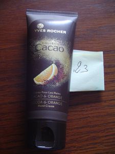 22 crème pour les mains Yves Rocher