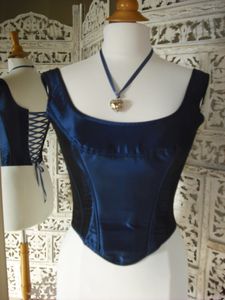 corset bleu nuit