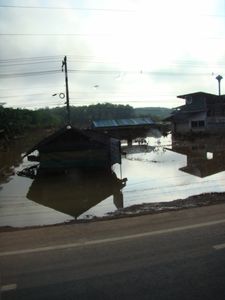 Inondations-Suratthani--10-.JPG