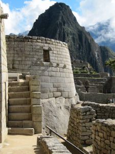 0267 Machu Picchu - Temple du soleil