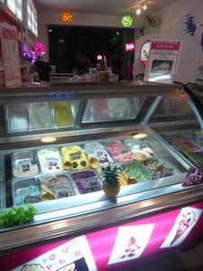 PATTAYA-ice-cream-shop-THAIcoffee-shop-thailand-creme-glac.JPG
