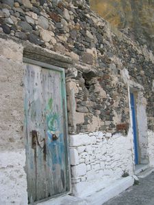 Le choix des portes sur l'île de NISIROS