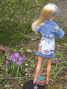 Barbie-au-jardin--1--3-.jpg
