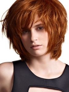 1842385-coiffure-le-carre-hache.jpg