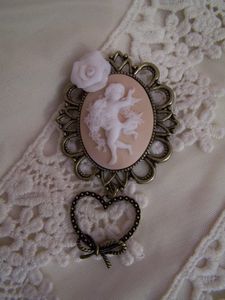 broche2