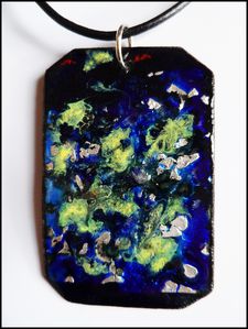 collier émaux.JPG