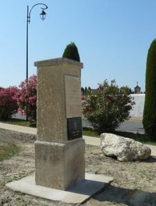 la-stele-3.jpg