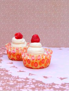 red berry cheesecake cupcakes -001