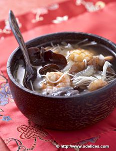 Soupe-de-crevettes-et-champignons.jpg