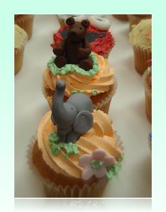 Cupcakes elephant and bear