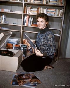 sheree-North-500x626