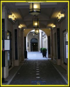Sans-titre-1.jpgGALLERIE-ROYALE.JPG