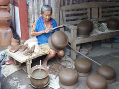 BOROBUDUR Fabrication de poterie (19)