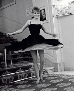 Brigitte-Bardot-par-Edward-Quinn--1956--Blog-Bagnaud.jpg