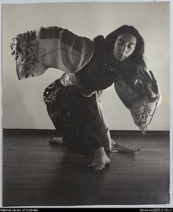 Michaelis--1952--danza-ragazzo-indiano.jpg