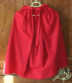 Cape du petit chaperon rouge 2