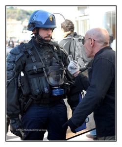 gendarme-lyon-2010-21-octobre.jpg