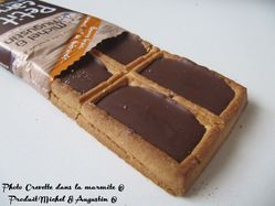 Petits carrés au caramel, pointe de sel et chocol-copie-1