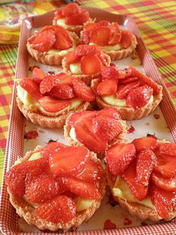 tartelettes-choco-blanc-biscuits-roses-1