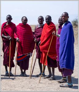 groupe homme masai [800x600]