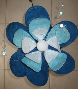 lampe-bleue-2.jpg
