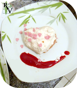 Entremet-Litchis--Biscuits-roses--Framboises.png