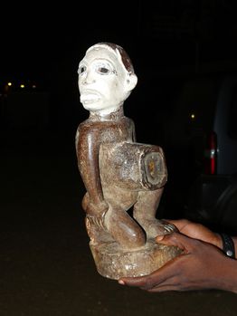 kongo-statue-fetiche