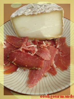 Verrine-de-pate-jambon-sec-et-fromage-de-brebis--2-.JPG