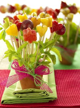 pot-de-fleurs-fruits.jpg