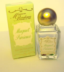 parfum youth dew