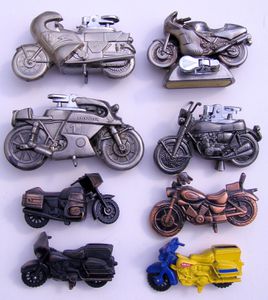 Maquettes-et-modeles-reduits-motos 4343