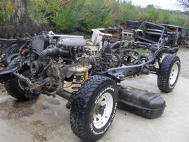chassis-8.JPG