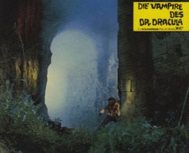 LES-VAMPIRES-DU-Dr-DRACULA-2.jpg