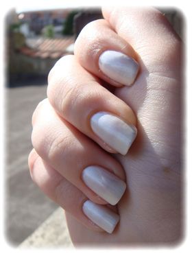 white and seek 1