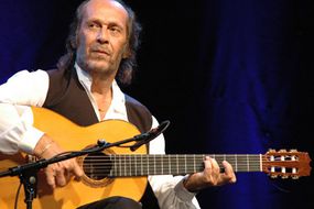 Paco-de-Lucia-2.jpg