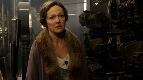 Miss-fischer-S1X10-Son-amie-accusee-Sondages-tend.jpg