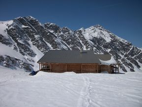 100 0237 refuge agnel