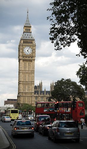 Big-Ben-qui-penche-dangereusement-Flickr.jpg