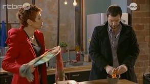 Chez-Nebour-Patrick-apprend-pour-emilie-amoureuse.jpg