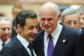 Sarkozy-Papandreou-Georges-Gobet-333x222.jpg